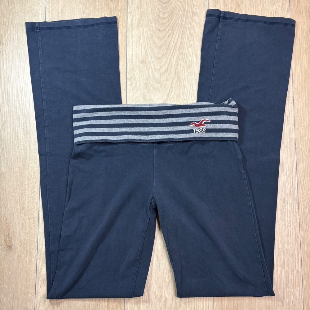 Hollister Y2K Navy Blue Fold Over Waistband Yoga Pants Flare Leg Small 1922 Logo